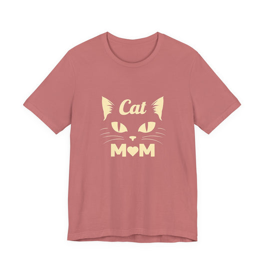 Cat Mom T-Shirt — Cute Cat Face Graphic Tee for Cat Lovers