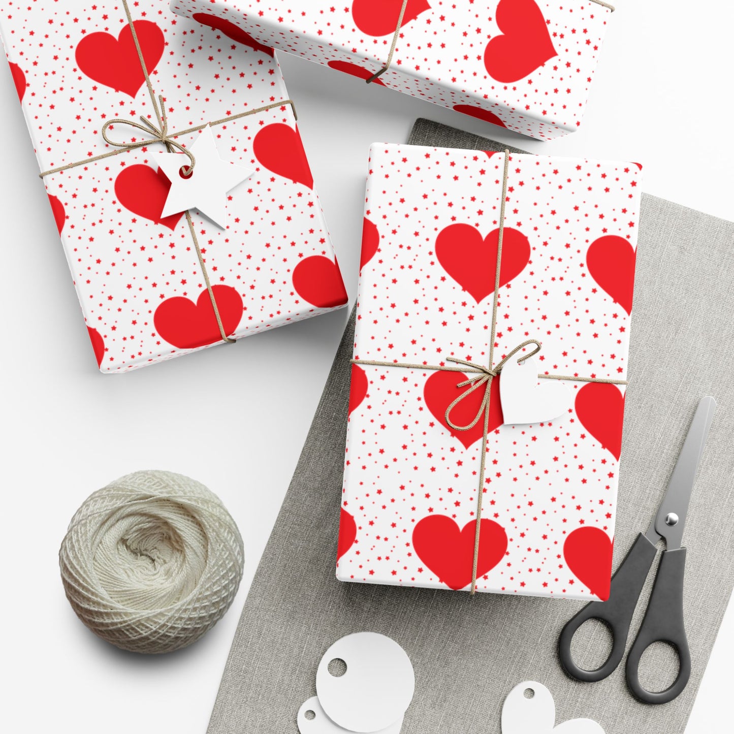 Heart Pattern Gift Wrap Paper — Red Hearts on White for Valentine’s Day & Romantic Gifts
