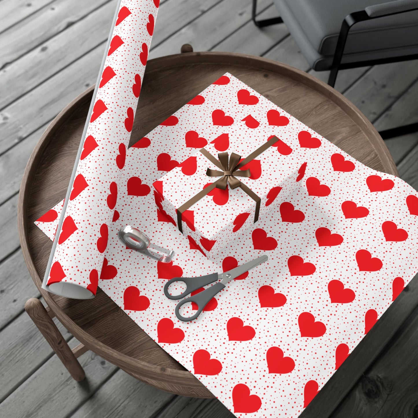 Heart Pattern Gift Wrap Paper — Red Hearts on White for Valentine’s Day & Romantic Gifts