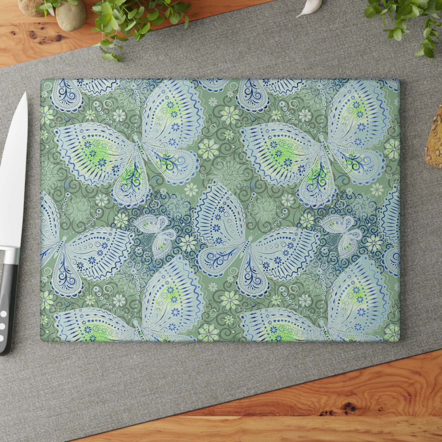 Butterfly Glass Cutting Board, Nature Decor, Kitchen Art, Gift for Foodies, Unique Serving Platter, Eco-Friendly Kitchenware