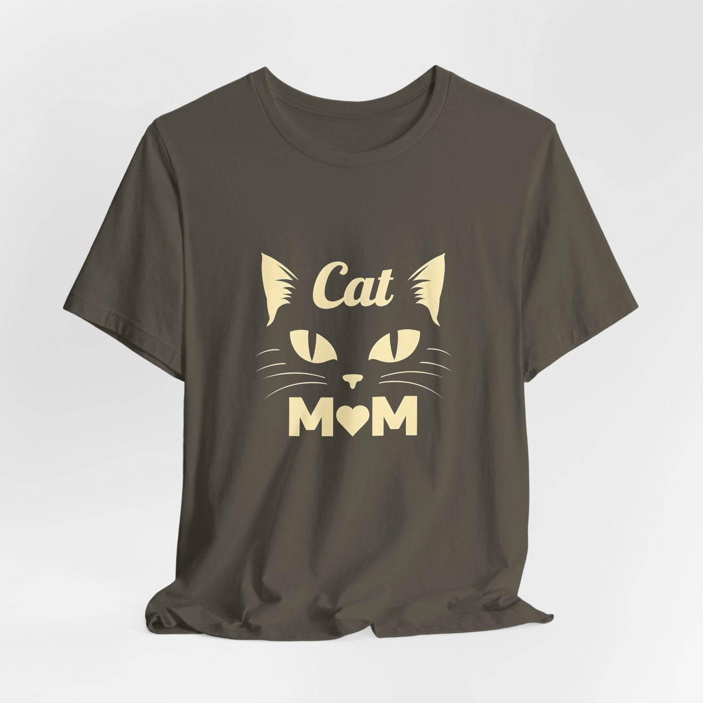 Cat Mom T-Shirt — Cute Cat Face Graphic Tee for Cat Lovers