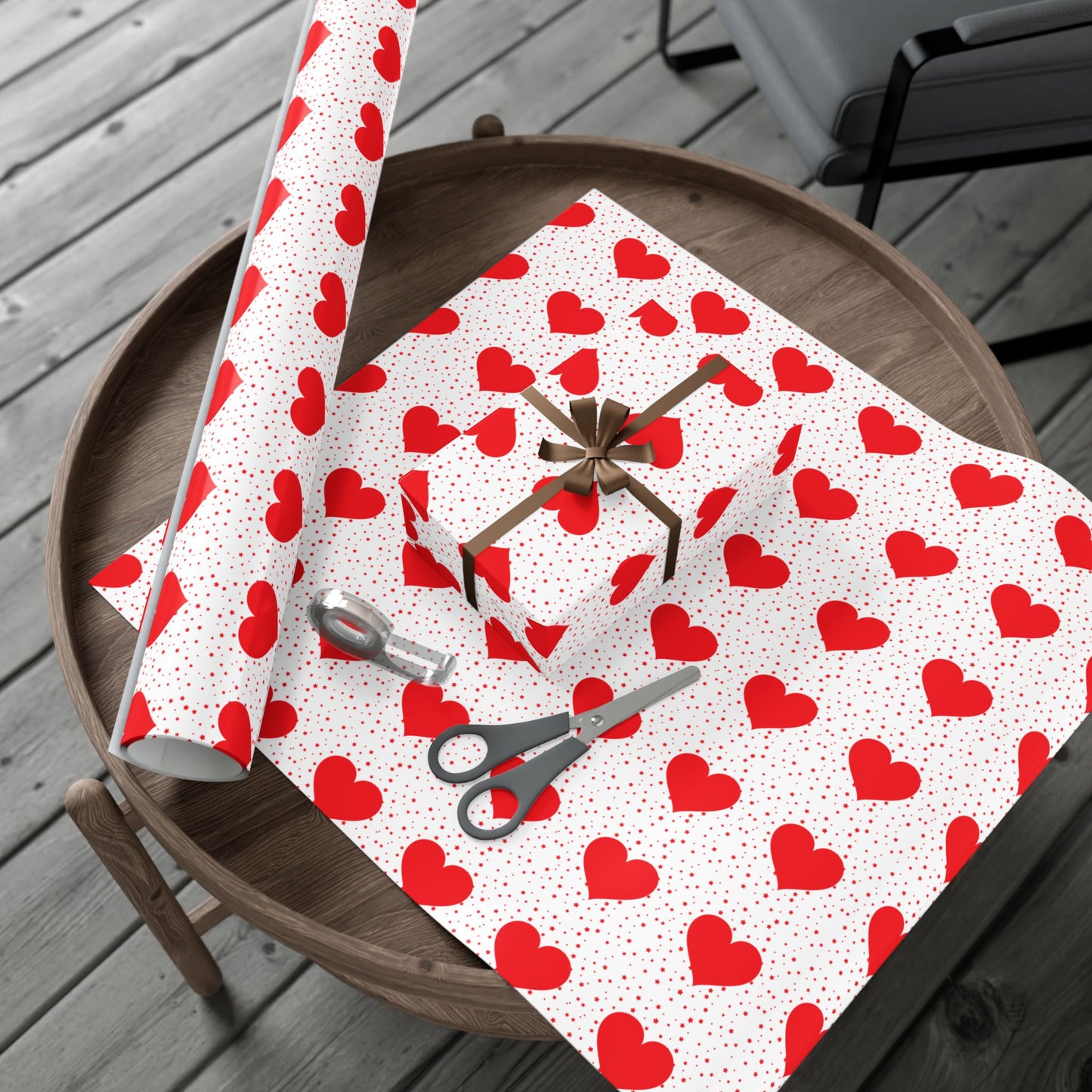 Heart Pattern Gift Wrap Paper — Red Hearts on White for Valentine’s Day & Romantic Gifts