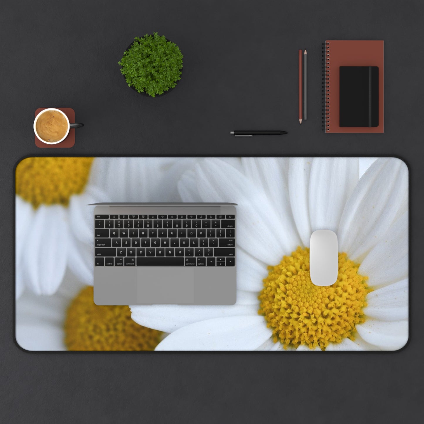 Daisy Desk Mat — Floral Mouse Pad with White Daisy Design