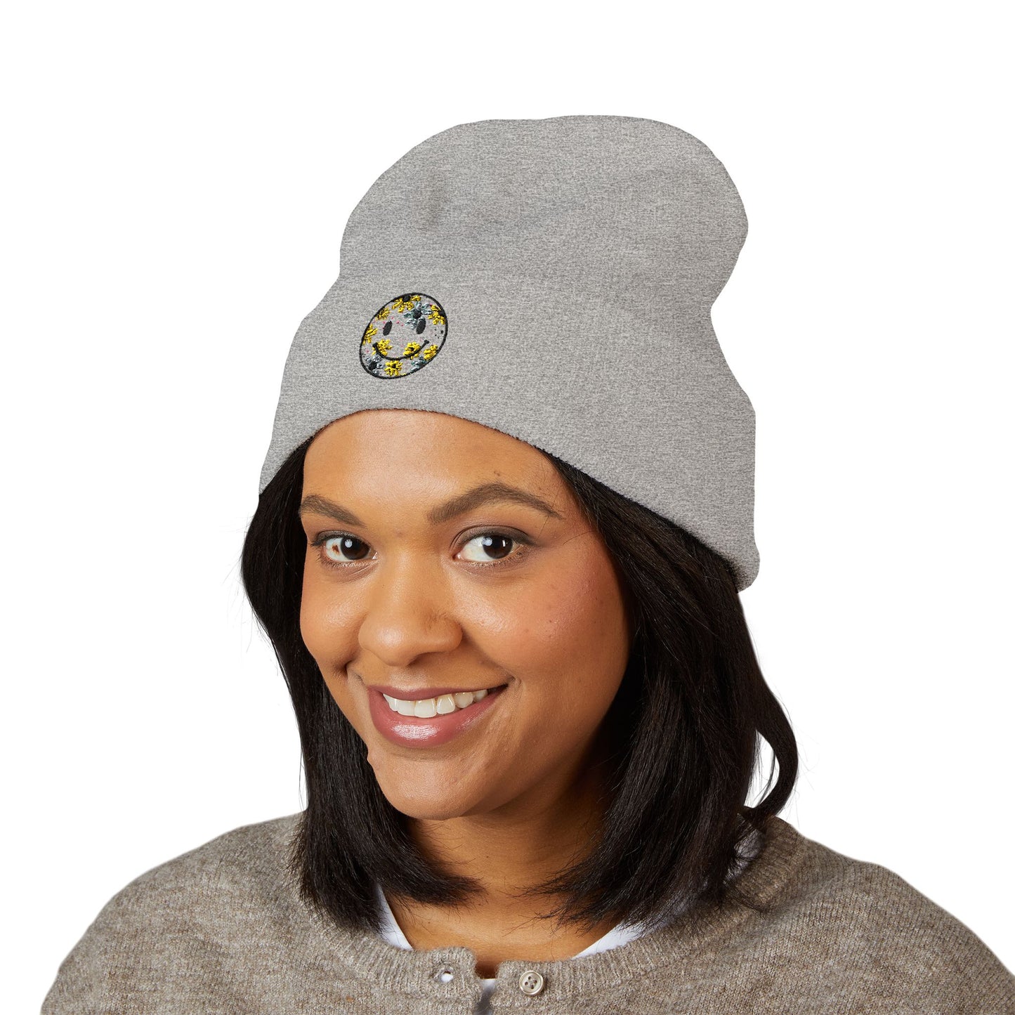 Smiley Daisy Embroidered Beanie — Cute Floral Smile Patch Cuffed Hat