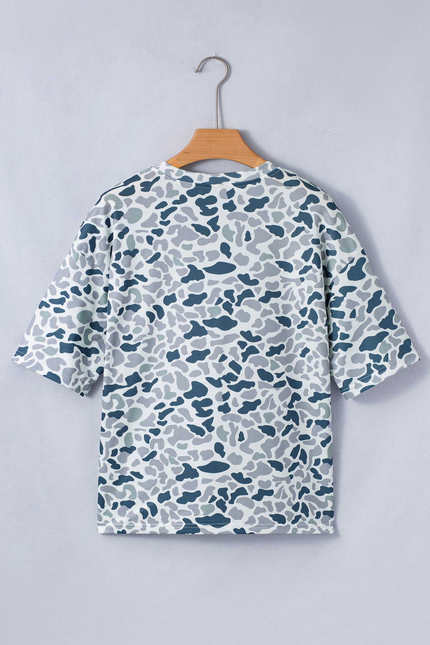 Gray Camouflage Print Single Chest Pocket V Neck Tee