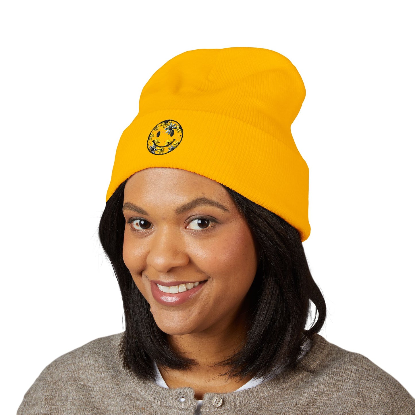 Smiley Daisy Embroidered Beanie — Cute Floral Smile Patch Cuffed Hat
