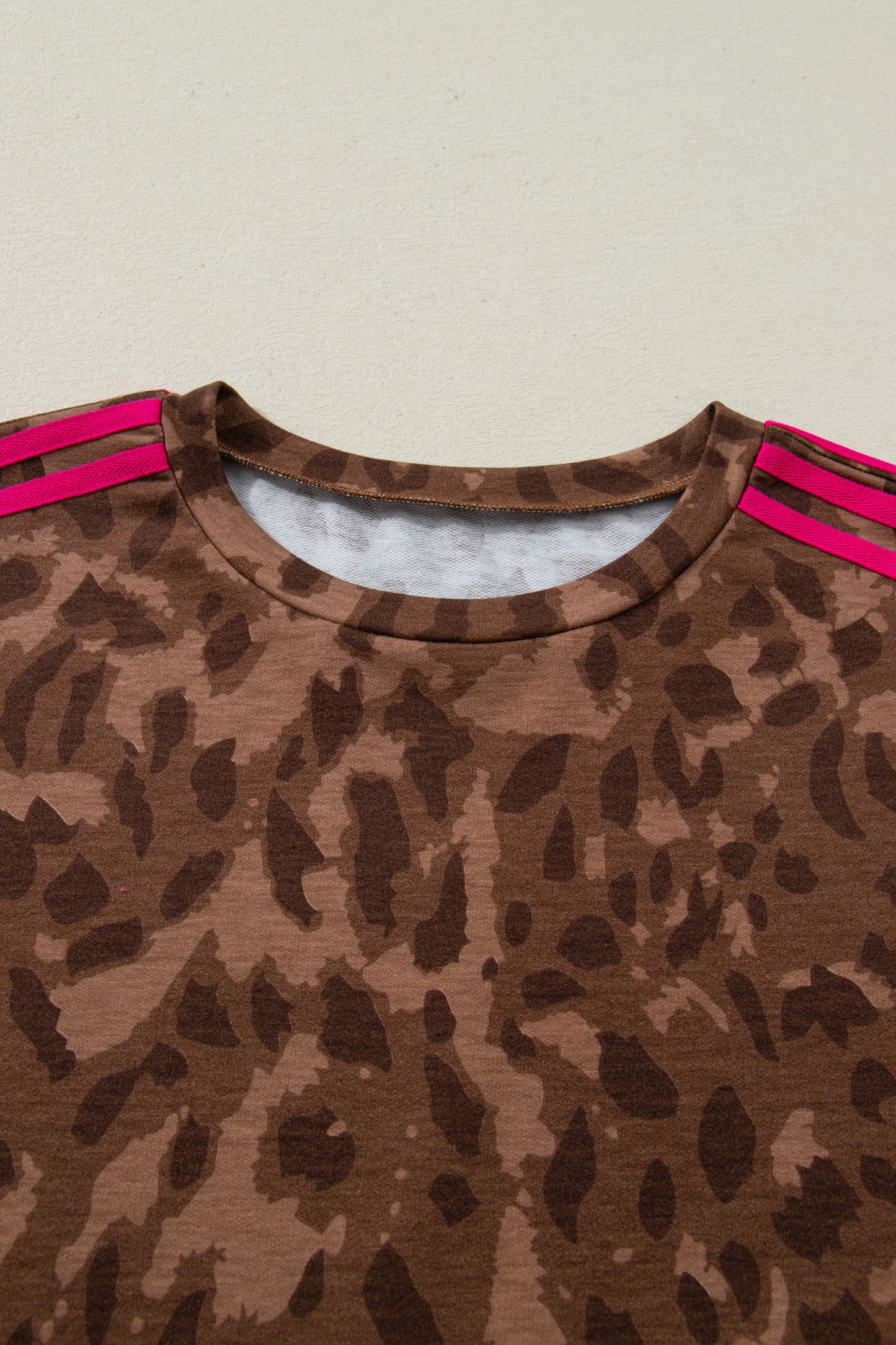 Brown Contrast Striped Accent Leopard Short Set